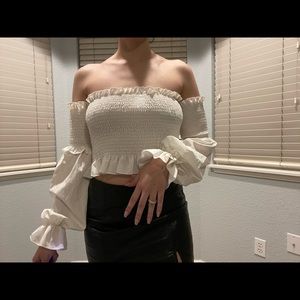 White cropped, off-shoulder blouse size 6 with balloon  sleeves